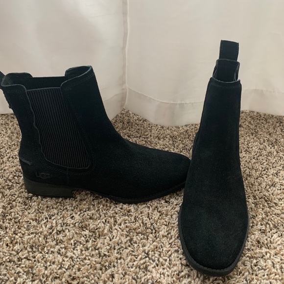 ugg hillhurst boot black